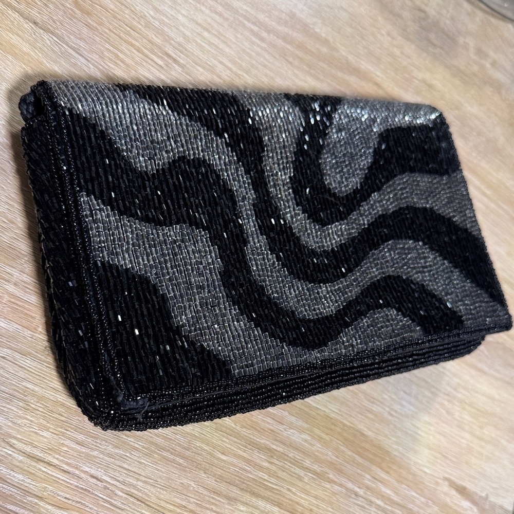 Walborg Black and Silver Beaded Wristlet